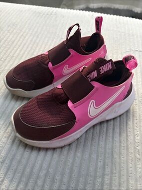 Nike Kids Maroon and Hot Pink Slip-On Sneakers